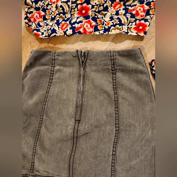 FREE PEOPLE SUMMER SET - Picture 8 of 11